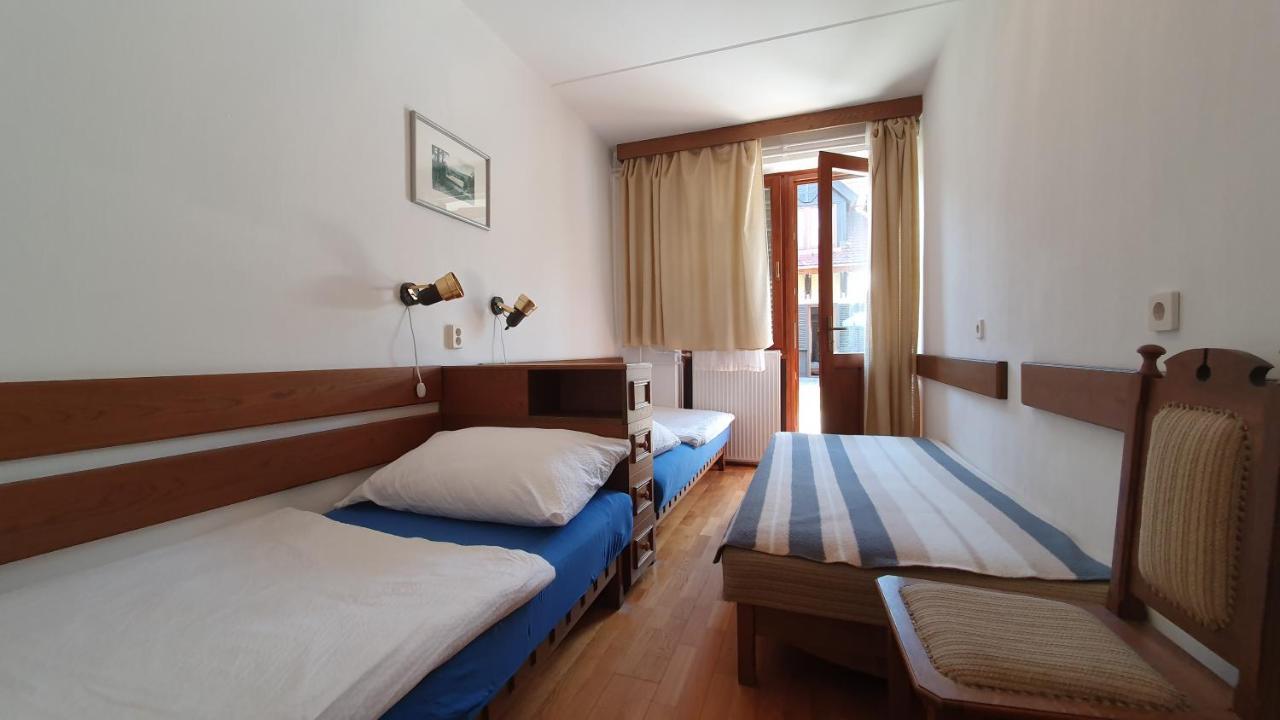 Harmonia Apartmanhaz Balatonlelle Exterior foto